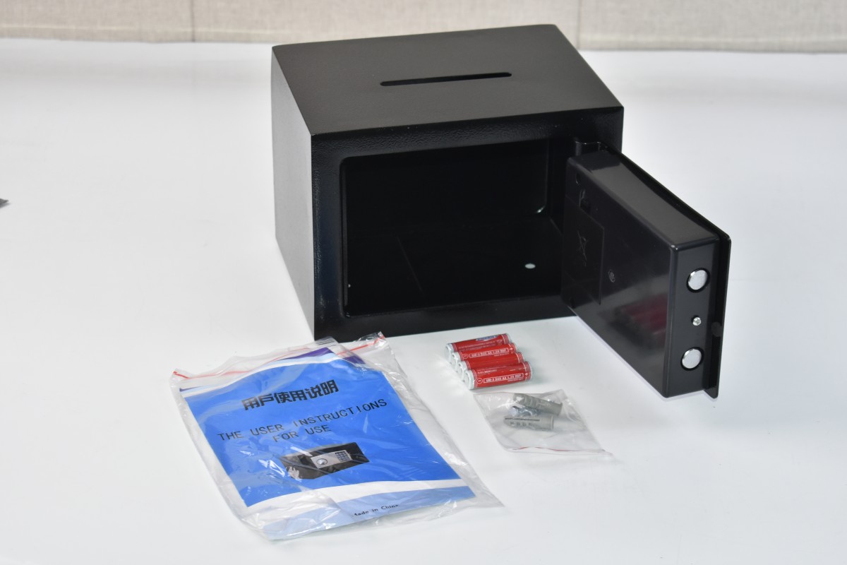 17 Liquid Crystal Customized Home And Hotel Anti-theft Safe Box